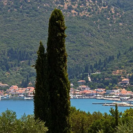 Villa Iliachtides Karavomylos